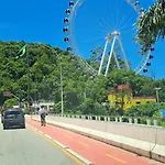 Balneario Camboriu - Avenida Brasil Quadra Mar